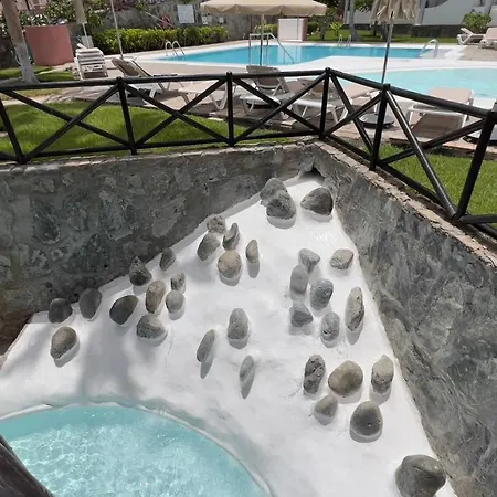 House Cardenal Apartment